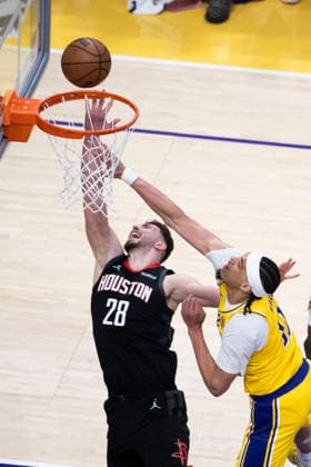 April 18, 2026, Los Angeles, California, USA: Houston RocketsÃ¢â‚¬â ¢ Alperen Sengun (28) goes to the basket under pressure from Los Angeles LakersÃ¢â‚¬â ¢ Jaxson Hayes (11) during Game 1 of a first-round NBA, Basketball Herren, USA playoff series at Crypto.com Arena on Saturday, April 18, 2026 in Los Angeles. Los Angeles USA - ZUMAc68_ 20260418_zaf_c68_012 Copyright: xRingoxChiux
