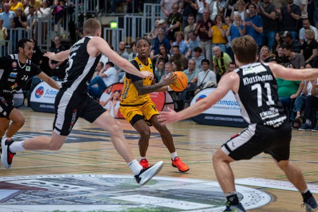 Basketball, 2. BL, ProA, Bozic Estriche Knights Kirchheim - Paderborn Baskets