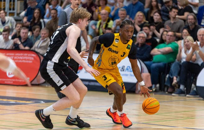 Chuck Harris Bozic Estriche Knights Kirchheim, 03 vs Karl Buehner Paderborn Baskets, 11 Bozic Estriche Knights Kirchheiml vs Paderborn Baskets, Basketball,Barmer Basketball 2 Bundesliga ProA, Matchday 32, Season 2025 2026, 18 04 2026, Bozic Estriche Knights Kirchheiml vs Paderborn Baskets, Basketball,Barmer Basketball 2 Bundesliga ProA, Matchday 32, Season 2025 2026, 18 04 2026 Kirchheim Copyright: xEibner-Pressefoto DavidexDixGiovx EP_DGI