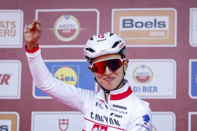 MAASTRICHT - Kasia Niewiadoma-Phinney (Canyon - SRAM zondacrypto) during the team presentation prior to the start of the 2026 Amstel Gold Race in Maastricht. VINCENT JANNINK ANP xVIxANPxSportx xxANPxIVx 556181047 originalFilename: 556181047.jpg