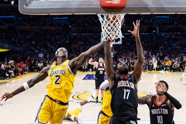 (260419) -- LOS ANGELES, April 19, 2026 -- Los Angeles Lakers Jarred Vanderbilt (L) and Houston Rockets Tari Eason (C) vie for the ball during the 2025-2026 NBA, Basketball Herren, USA first-round playoff series basketball match between Los Angeles Lakers and Houston Rockets in Los Angeles, the United States, April 18, 2026. (Photo by Xinhua) (SP)U.S.-LOS ANGELES-BASKETBALL-NBA-PLAYOFFS-LAKERS VS ROCKETS RingoxChiu 