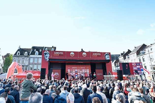 Maastricht, 19-04-2026, cycling, Amstel Gold Race, team presentation women, Team SD Worx-Protime, large crowd at the women s team presentation Amstel Gold Race 2026 Women  x203146332x Copyright: