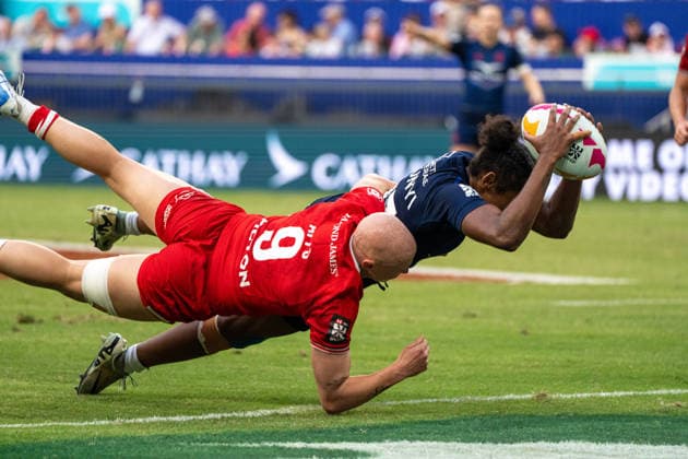 HONGKONG-RUGBY Anaick Konyi from team France and Olivia Apps from Team Canada during a women™s rugby match between Canada and France at the Hong Kong Rugby Sevens in Hong Kong, April 18, 2026. NEXPHER Vernon Yuen HONG KONG
