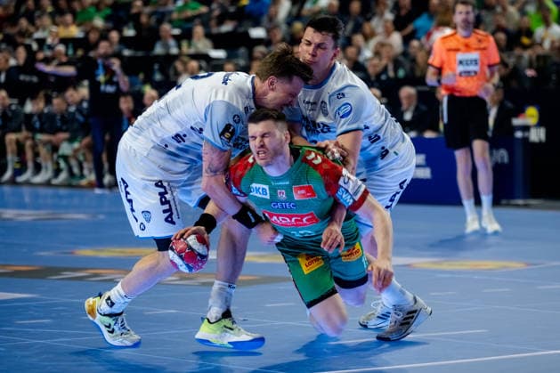 Cologne, 19 04 2026, Handball, Men, Lidl Final4, DHB Cup, Match for 3rd place, TBV Lemgo Lippe SC Magdeburg Elvar Örn Jonsson SC Magdeburg, 19 in duel Cologne Lanxess Arena NRW Germany