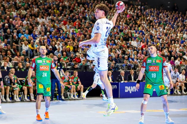 19 04 2026, xsscx, Handball, DHB Pokal Lidl Final4, Match for 3rd place, TBV Lemgo Lippe SC Magdeburg, Season 2025 2026 Men, Lanxess Arena, Cologne Joel Willecke TBV Lemgo Lippe 24 at the throw Photo xSandraxScherningxPressefotoKochx Nordrhein Westfalen Germany