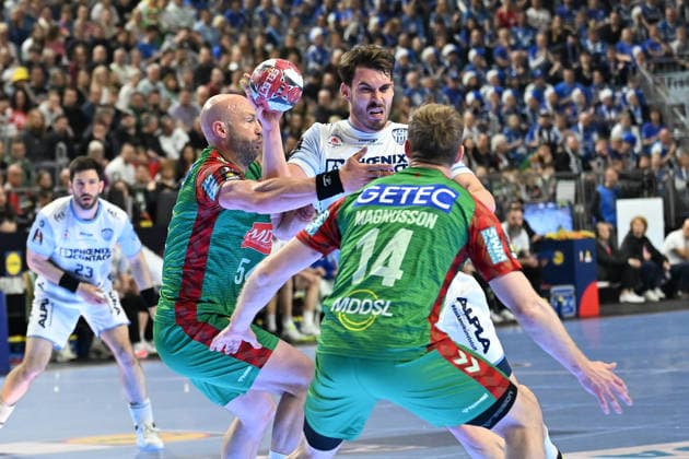 GER, Lanxess Arena Koeln, HBL, LIDL FINAL4, Men, Match for 3rd place, TBV Lemgo Lippe vs SC Magdeburg 19 04 2026, Lanxess Arena , Koeln , GER, Lanxess Arena Koeln, HBL, LIDL FINAL4, Men, Match for 3rd place, TBV Lemgo Lippe vs SC Magdeburg , in the picture Oscar Bergendahl SC Magdeburg 54 , in a duel against Hendrik Wagner TBV Lemgo 28 , nordphotoxGmbHx xMeuter nph00351
