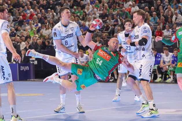 19.04.2026, xgox, Handball - DHB Pokal Spiel Platz 3 SC Magdeburg - TBV Lemgo Lippe emspor, v.l. Oscar Bergendahl (Magdeburg, 54) wirft Tor, Torschuetze, erzielt Tor, Treffer, scores the goal Koeln *** 19 04 2026, xgox, Handball DHB Pokal match place 3 SC Magdeburg TBV Lemgo Lippe emspor, v l Oscar Bergendahl Magdeburg, 54 throws goal, Torschuetze, erzielt Tor, Treffer, scores the goal Koeln