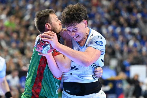 GER, Lanxess Arena Koeln, HBL, LIDL FINAL4, Men, Match for 3rd place, TBV Lemgo Lippe vs SC Magdeburg 19 04 2026, Lanxess Arena , Koeln , GER, Lanxess Arena Koeln, HBL, LIDL FINAL4, Men, Match for 3rd place, TBV Lemgo Lippe vs SC Magdeburg , in the picture Joel Willecke TBV Lemgo 24 , in a duel against Albin Lagergren SC Magdeburg 21 , nordphotoxGmbHx xMeuter nph00351
