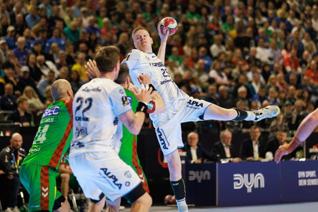 Niels VERSTEIJNEN TBV Lemgo Lippe, 25 scores a goal, Action, Goal throw GER, TBV Lemgo Lippe vs SC Magdeburg, Handball, DHB Pokal, LIDL Final4, Match for 3rd place, Match time 2025 2026, 19 04 2026, GER, TBV Lemgo Lippe vs SC Magdeburg, Handball, DHB Pokal, LIDL Final4, Match for 3rd place, Match time 2025 2026, 19 04 2026, Cologne Copyright: xEibnerxPressefoto OliverxSchmidtx EP_OST