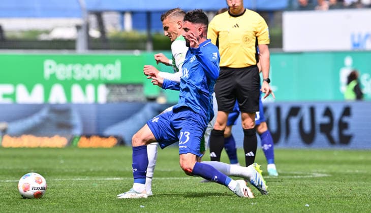 19 04 2026 Soccer Season 2025 2026 2 Soccer Bundesliga 30 Matchday SpVgg Greuther Fürth Kleeblatt SV Darmstadt 98 Lilien Sportfoto Zink xwoxzix DFL regulations prohibit any use of photographs as image sequences and or quasi video only for editorial use Marco Richter 23, SV Darmstadt 98 D98 SV98 vor Philipp Ziereis 4, SpVgg Greuther Fürth
