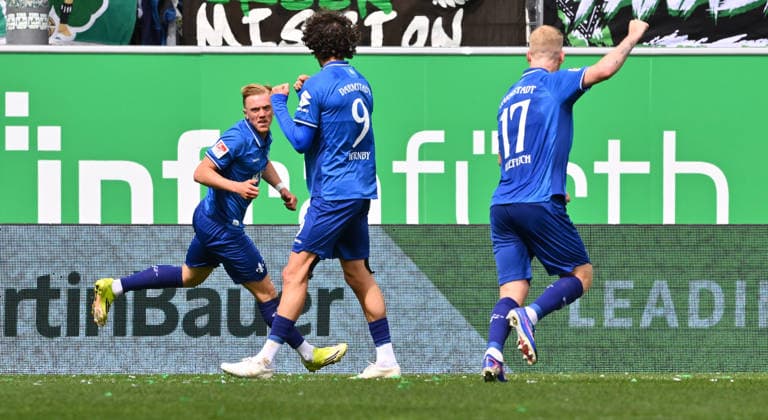 19 04 2026 Soccer Season 2025 2026 2 Soccer Bundesliga 30 Matchday SpVgg Greuther Fürth Kleeblatt SV Darmstadt 98 Lilien Sportfoto Zink xwoxzix DFL regulations prohibit any use of photographs as image sequences and or quasi video only for editorial use Torjubel Jubel Freude nach Treffer Tor Torschuß zum 0 1 durch Isac Lidberg 7, SV Darmstadt 98 D98 SV98