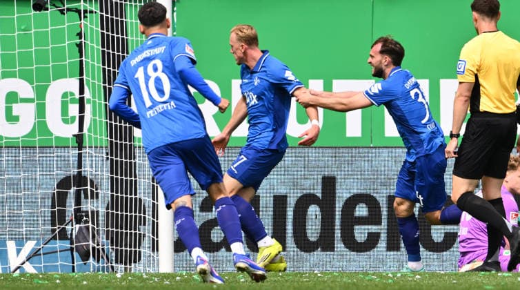 19 04 2026 Soccer Season 2025 2026 2 Soccer Bundesliga 30 Matchday SpVgg Greuther Fürth Kleeblatt SV Darmstadt 98 Lilien Sportfoto Zink xwoxzix DFL regulations prohibit any use of photographs as image sequences and or quasi video only for editorial use Torjubel Jubel Freude nach Treffer Tor Torschuß zum 0 1 durch Isac Lidberg 7, SV Darmstadt 98 D98 SV98