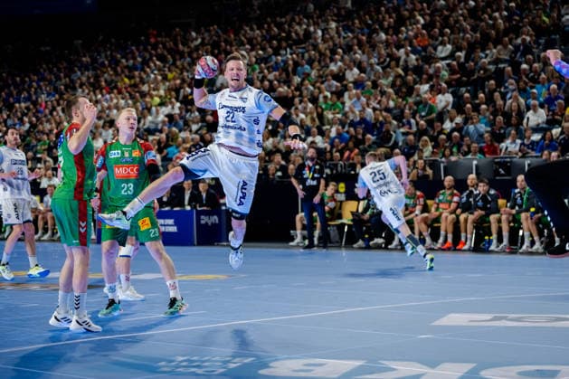 Cologne, 19 04 2026, Handball, Men, Lidl Final4, DHB Cup, Match for 3rd place, TBV Lemgo Lippe SC Magdeburg Adam Nyfjäll TBV Lemgo, 22 on goal throw Cologne Lanxess Arena NRW Germany