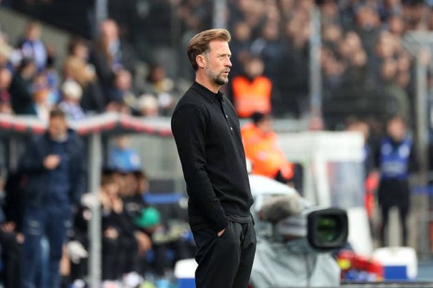 19 04 2026, Football, Men, 2 BL, Season 2025 2026, Eintracht Braunschweig vs Hertha BSC Berlin Head Coach Lars Kornetka Eintracht Braunschweig DFL DFB REGULATIONS PROHIBIT ANY USE OF PHOTOGRAPHS as IMAGE SEQUENCES and or QUASI VIDEO Stadion an der Hamburger Straße Niedersachsen Germany