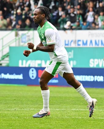 19 04 2026 Soccer Season 2025 2026 2 Soccer Bundesliga 30 Matchday SpVgg Greuther Fürth Kleeblatt SV Darmstadt 98 Lilien Sportfoto Zink xwoxzix DFL regulations prohibit any use of photographs as image sequences and or quasi video only for editorial use Torjubel Jubel Freude nach Treffer Tor Torschuß zum 1 1 durch Noel Futkeu 9, SpVgg Greuther Fürth