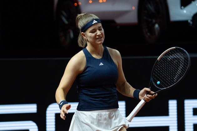 Karolina Muchova CZE in picture disappointed, GER, Elena Rybakina vs Karolina Muchova, Tennis, ATP Tournament, WTA 500, Porsche Tennis Grand Prix, Final, 19 04 2026, GER, Elena Rybakina vs Karolina Muchova, Tennis, ATP Tournament, WTA 500, Porsche Tennis Grand Prix, Final, 19 04 2026, Stuttgart Copyright: xEibner-Pressefoto EdwardxCheungx EP_ECG