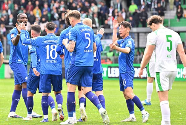 19 04 2026 Soccer Season 2025 2026 2 Soccer Bundesliga 30 Matchday SpVgg Greuther Fürth Kleeblatt SV Darmstadt 98 Lilien Sportfoto Zink MeZi xmexzix DFL regulations prohibit any use of photographs as image sequences and or quasi video only for editorial use Torjubel Jubel Freude nach Treffer Torschuß zum 0 1 durch Isac Lidberg 7, SV Darmstadt 98 D98 SV98