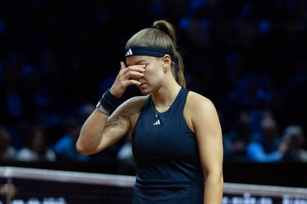 Karolina Muchova CZE in picture, disappointed, disappointment, GER, Elena Rybakina vs Karolina Muchova, Tennis, ATP Tournament, WTA 500, Porsche Tennis Grand Prix, Final, 19 04 2026, GER, Elena Rybakina vs Karolina Muchova, Tennis, ATP Tournament, WTA 500, Porsche Tennis Grand Prix, Final, 19 04 2026, Stuttgart Copyright: xEibner-Pressefoto EdwardxCheungx EP_ECG