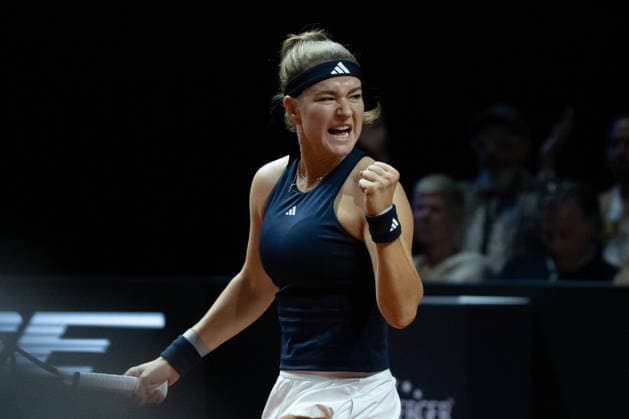 Karolina Muchova CZE in picture, cheering, joy, emotion, gesture, GER, Elena Rybakina vs Karolina Muchova, Tennis, ATP Tournament, WTA 500, Porsche Tennis Grand Prix, Final, 19 04 2026, GER, Elena Rybakina vs Karolina Muchova, Tennis, ATP Tournament, WTA 500, Porsche Tennis Grand Prix, Final, 19 04 2026, Stuttgart Copyright: xEibner-Pressefoto EdwardxCheungx EP_ECG