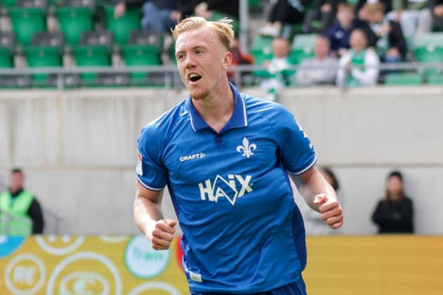 19 04 2026, xgrfx, Soccer 2 Bundesliga, SpVgg Greuther Fuerth SV Darmstadt 98 v l Tor, Isac Lidberg SV Darmstadt DFL DFB REGULATIONS PROHIBIT ANY USE OF PHOTOGRAPHS as IMAGE SEQUENCES and or QUASI VIDEO Fuerth