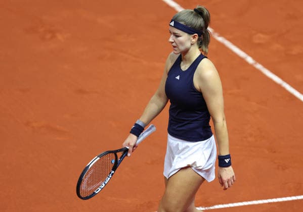 19 04 2026, Germany, Stuttgart, Porsche Tennis Grand Prix 2026, Final, Karolina Muchova CZE disappointed
