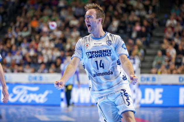 19 04 2026, xsscx, Handball, DHB Pokal Lidl Final4, Match for 3rd place, TBV Lemgo Lippe SC Magdeburg, Season 2025 2026 Men, Lanxess Arena, Cologne Bobby Schagen TBV Lemgo Lippe 14 celebrating after scoring Photo xSandraxScherningxPressefotoKochx North Rhine-Westphalia Germany