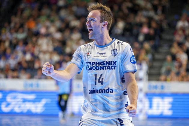 19 04 2026, xsscx, Handball, DHB Pokal Lidl Final4, Match for 3rd place, TBV Lemgo Lippe SC Magdeburg, Season 2025 2026 Men, Lanxess Arena, Cologne Bobby Schagen TBV Lemgo Lippe 14 celebrating after scoring Photo xSandraxScherningxPressefotoKochx North Rhine-Westphalia Germany