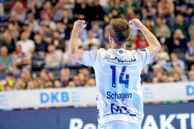 19 04 2026, xsscx, Handball, DHB Pokal Lidl Final4, Match for 3rd place, TBV Lemgo Lippe SC Magdeburg, Season 2025 2026 Men, Lanxess Arena, Cologne Bobby Schagen TBV Lemgo Lippe 14 celebrating after scoring Photo xSandraxScherningxPressefotoKochx North Rhine-Westphalia Germany