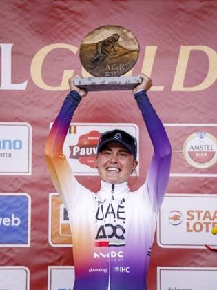 VALKENBURG - Paula Blasi (UAE Team ADQ) on the podium after the 2026 women s edition of the Amstel Gold Race in Valkenburg. MARCEL VAN HOORN ANP xVIxANPxSportx xxANPxIVx 556202391 originalFilename: 556202391.jpg