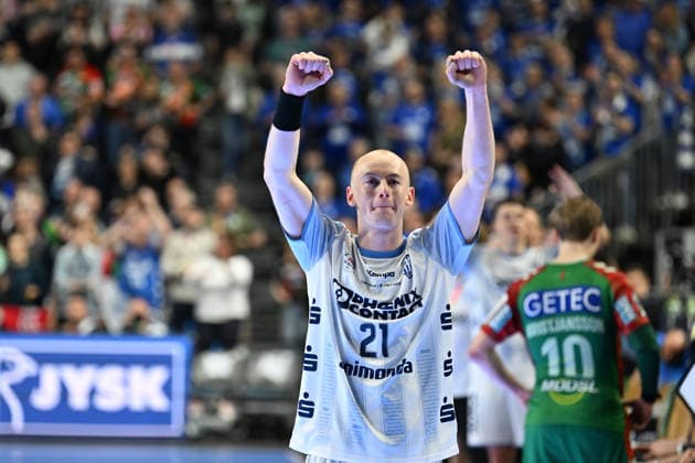 GER, Lanxess Arena Koeln, HBL, LIDL FINAL4, Men, Match for 3rd place, TBV Lemgo Lippe vs SC Magdeburg 19 04 2026, Lanxess Arena , Koeln , GER, Lanxess Arena Koeln, HBL, LIDL FINAL4, Men, Match for 3rd place, TBV Lemgo Lippe vs SC Magdeburg , in the picture after the end of the match the Lemgo players are happy about the victory and 3rd place Leve Carstensen TBV Lemgo 21 , nordphotoxGmbHx xMeuter nph00351