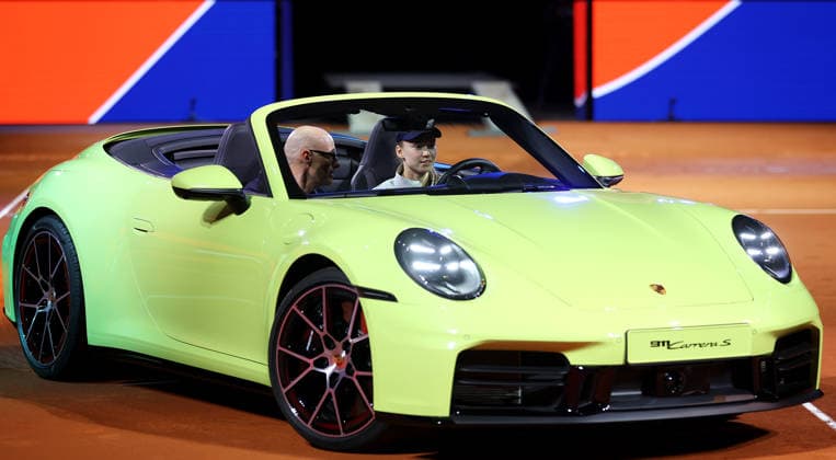 19 04 2026, Germany, Stuttgart, Porsche Tennis Grand Prix 2026, final, from left
