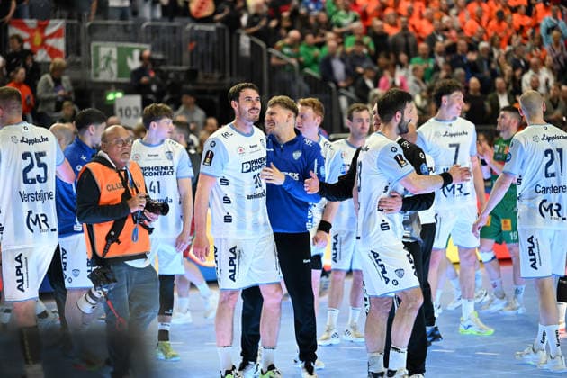 GER, Lanxess Arena Koeln, HBL, LIDL FINAL4, Men, match for 3rd place, TBV Lemgo Lippe vs SC Magdeburg 19 04 2026, Lanxess Arena , Koeln , GER, Lanxess Arena Koeln, HBL, LIDL FINAL4, Men, match for 3rd place, TBV Lemgo Lippe vs SC Magdeburg , in the picture after the end of the match the Lemgo team is happy about the victory and 3rd place nordphotoxGmbHx xMeuter nph00351