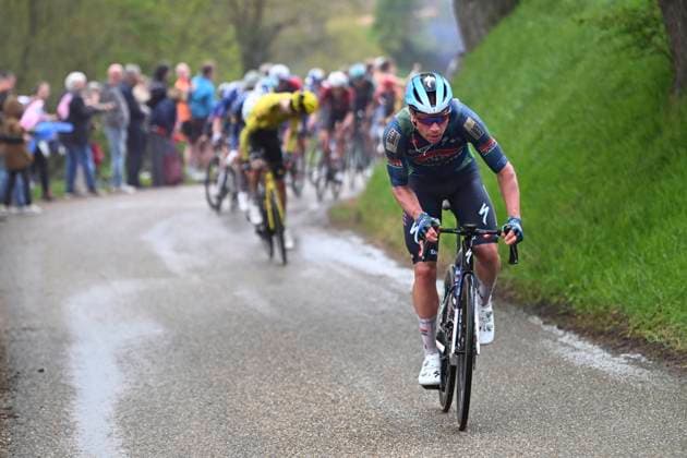 Amstel Gold Race 2026 Cycling Race VALKENBURG, THE NETHERLANDS - APRIL 19 : Reinderink Pepijn (NED) of Soudal Quick-Step attacking during the 60th edition of Amstel Gold Race an UCI World Tour 1.UWT one day cycling road race for Men Elite of 220 km with start in Maastricht and finish in Valkenburg on April 19, 2026 in Valkenburg, The Netherlands, 19 04 2026 ( Motordriver Kenny Verfaillie - Valkenburg The Netherlands  Copyright: xVincentxKalutx