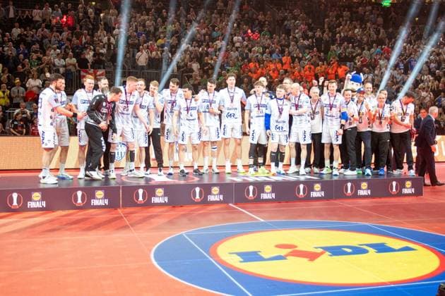 Award ceremony, TBV Lemgo Lippe, 3rd place, TBV Lemgo Lippe SC Magdeburg, DHB Pokal Maenner, Herren, 6 Spieltag, Spiel um Platz 3, Daikin HBL, Lidl Final 4, 19 04 2026 Köln NRW Germany Copyright: xkolbert-press MartinxWdziecznyx