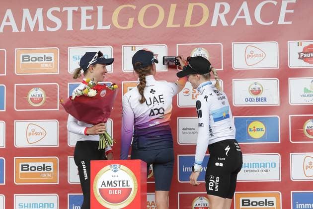 Valkenburg, 19-04-2026, cycling, Amstel Gold Race, women, Paula Blasi, Kasia Niewiadoma, and Demi Vollering take a selfie. Amstel Gold Race 2026 Women  x203153222x Copyright: