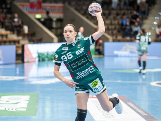 Lara Daeuble Frisch Auf Women, 95 on the seven-meter, BSV Sachsen Zwickau vs Frisch Auf Goeppingen, Handball, 1 Bundesliga, Season 2025 2026, 19 04 2026 BSV Sachsen Zwickau vs Frisch Auf Goeppingen, Handball, 1 Bundesliga, Season 2025 2026, 19 04 2026 Zwickau Copyright: xMichaelxSchmidt Eibner-Pressefotx EP_MST