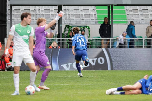 19 04 2026, xgrfx, Fußball 2 Bundesliga, SpVgg Greuther Fuerth SV Darmstadt 98 v l Tor, Yosuke Furukawa zum 1 2 SV Darmstadt DFL DFB REGULATIONS PROHIBIT ANY USE OF PHOTOGRAPHS as IMAGE SEQUENCES and or QUASI VIDEO Fuerth