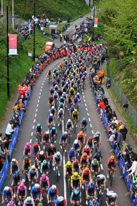 Amstel Gold Race 2026 Cycling Race VALKENBURG, THE NETHERLANDS - APRIL 19 : illustration picture peloton during the 60th edition of Amstel Gold Race an UCI World Tour 1.UWT one day cycling road race for Men Elite of 220 km with start in Maastricht and finish in Valkenburg on April 19, 2026 in Valkenburg, The Netherlands, 19 04 2026 ( Motordriver Kenny Verfaillie - Valkenburg The Netherlands  Copyright: xVincentxKalutx