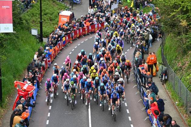 Amstel Gold Race 2026 Cycling Race VALKENBURG, THE NETHERLANDS - APRIL 19 : illustration picture peloton during the 60th edition of Amstel Gold Race an UCI World Tour 1.UWT one day cycling road race for Men Elite of 220 km with start in Maastricht and finish in Valkenburg on April 19, 2026 in Valkenburg, The Netherlands, 19 04 2026 ( Motordriver Kenny Verfaillie - Valkenburg The Netherlands  Copyright: xVincentxKalutx