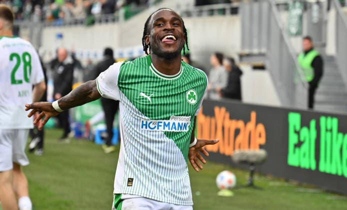 19 04 2026 Soccer Season 2025 2026 2 Soccer Bundesliga 30 Matchday SpVgg Greuther Fürth Kleeblatt SV Darmstadt 98 Lilien Sportfoto Zink xwoxzix DFL regulations prohibit any use of photographs as image sequences and or quasi video only for editorial use Torjubel Jubel Freude nach Treffer Tor Torschuß zum 3 2 durch Noel Futkeu 9, SpVgg Greuther Fürth