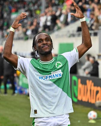 19 04 2026 Soccer Season 2025 2026 2 Soccer Bundesliga 30 Matchday SpVgg Greuther Fürth Kleeblatt SV Darmstadt 98 Lilien Sportfoto Zink xwoxzix DFL regulations prohibit any use of photographs as image sequences and or quasi video only for editorial use Torjubel Jubel Freude nach Treffer Tor Torschuß zum 3 2 durch Noel Futkeu 9, SpVgg Greuther Fürth