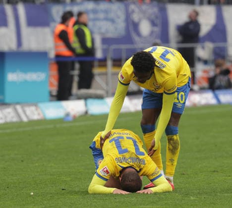 Faride Alidou Eintracht Braunschweig , Jovan Mijatovic Eintracht Braunschweig Football, Men, Season 2025 2026 2 BL, Eintracht Stadion, Eintracht Braunschweig vs Hertha BSC Berlin 1 1 DFL REGULATIONS PROHIBIT ANY USE OF PHOTOGRAPHS AS IMAGE SEQUENCES AND OR QUASI VIDEO