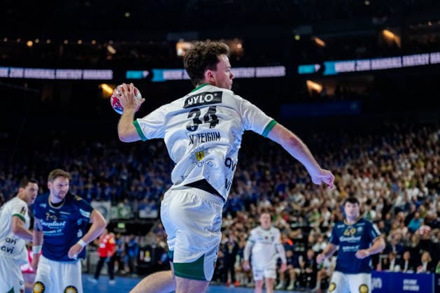 Cologne, 19 04 2026, Handball, Men, Lidl Final4, DHB Pokal, Final, Füchse Berlin Bergischer HC Hakun West av Teigum Füchse Berlin, 34 at goal throw Cologne Lanxess Arena NRW Germany