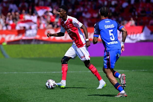 FOOTBALL : AS Monaco VS AJ Auxerre - Ligue 1 McDonald s - 19 04 2026 Ligue 1 McDonald s match between AS Monaco and AJ Auxerre on April 19, 2026 at the Louis II Stadium in Monaco. MonacoMonaco  Copyright: xWilliamxCannarellax