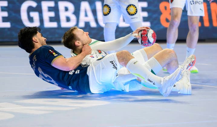 l r Eloy MORANTE MALDONADO BHC , Mathias GIDSEL B duel, action final Füchse Berlin B Bergischer HC BHC , on 19 04 2026 Handball DHB Pokal Final4 2026, from 18 04 19 04 2026 in Cologne Germany Â