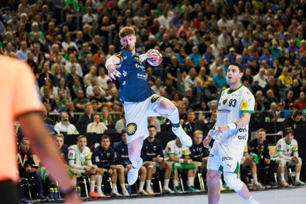Johannes WASIELEWSKI Bergischer HC 06, 77 scores a goal, action, goal throw GER, Fuechse Berlin vs Bergischer HC, handball, DHB Pokal, LIDL Final4, final, season 2025 2026, 19 04 2026, GER, Fuechse Berlin vs Bergischer HC, handball, DHB Pokal, LIDL Final4, final, season 2025 2026, 19 04 2026, Cologne Copyright: xEibnerxPressefoto OliverxSchmidtx EP_OST