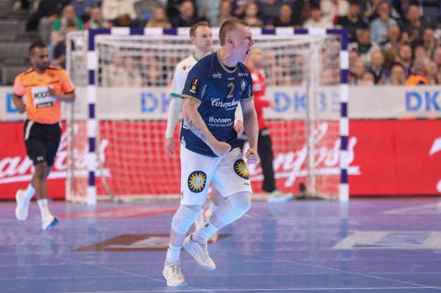 19 04 2026 ,xgox, Handball DHB Pokal Final Füchse Berlin Bergischer HC emspor, v l Noah Beyer Bergischer HC, 2 Jubel, Torjubel, jubelt ueber das Tor, celebrate the goal, celebration Koeln