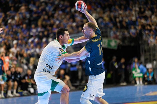 Fynn HANGSTEIN Bergischer HC 06, 10 in duel against Mijajlo MARSENIC Fuechse Berlin, 93 GER, Fuechse Berlin vs Bergischer HC, Handball, DHB Pokal, LIDL Final4, Final, Season 2025 2026, 19 04 2026, GER, Fuechse Berlin vs Bergischer HC, Handball, DHB Pokal, LIDL Final4, Final, Season 2025 2026, 19 04 2026, Cologne Copyright: xEibnerxPressefoto OliverxSchmidtx EP_OST