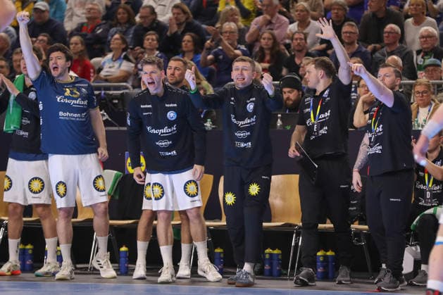 19 04 2026 ,xgox, Handball DHB Pokal Final Füchse Berlin Bergischer HC emspor, v l Lukas Diedrich Bergischer HC, 16 Jubel, Torjubel, jubelt über das Tor, celebrate the goal, celebration Koeln