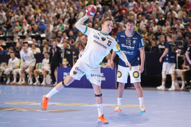 19 04 2026 ,xgox, Handball DHB Pokal Final Füchse Berlin Bergischer HC emspor, v l Tobias Grondahl Berlin, 15 at the seven-meter Cologne